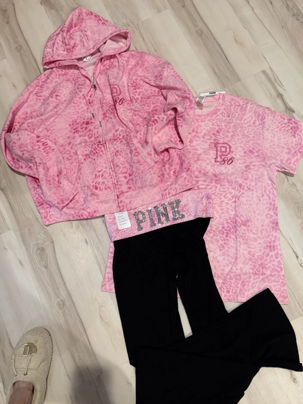 NEW VICTORIAS SECRET PINK HOODIE & BLING LEGGINGS 2PC SET XS-XL - Picture 4 of 6